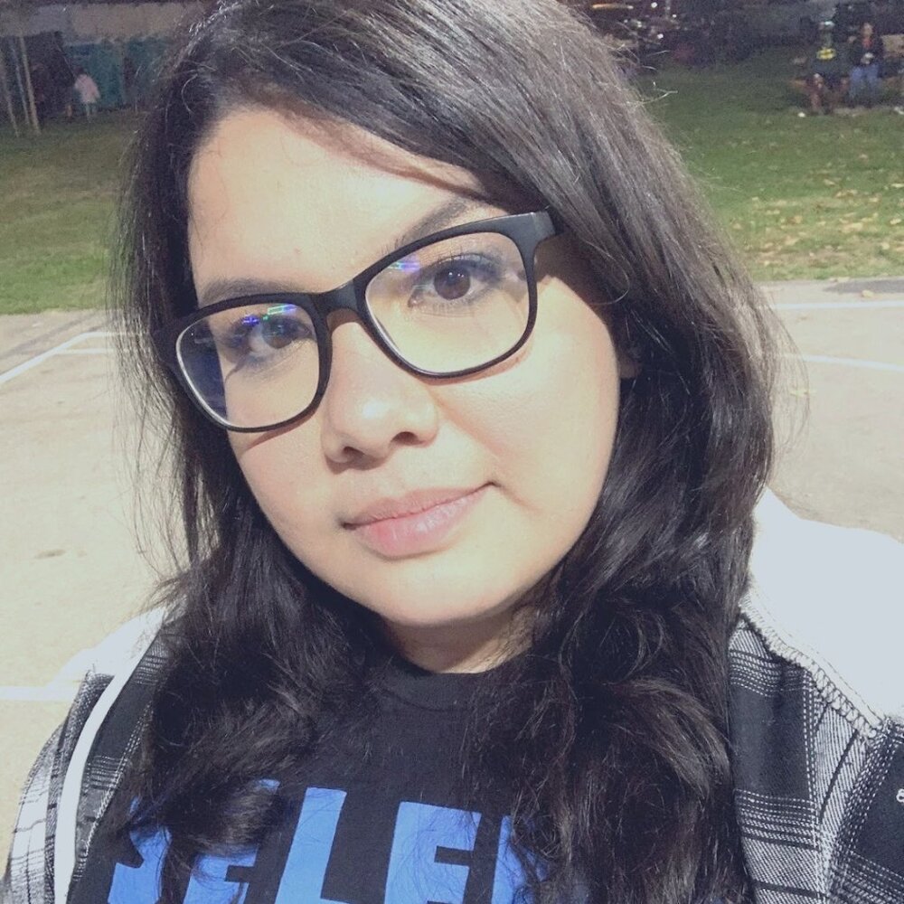 Meet your Posher, Maricela